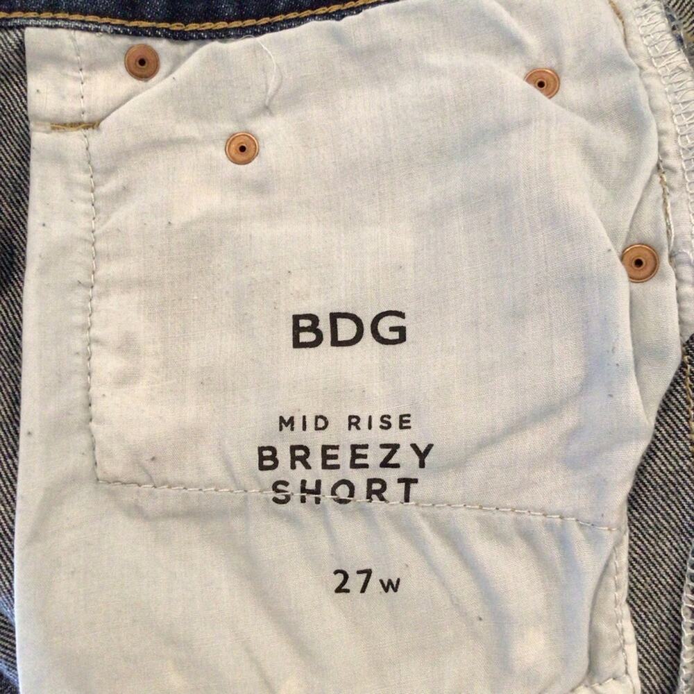 BDG Denim Breezy Mid Rise Short size 27 - Picture 3 of 5